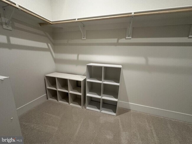 Building Photo - 112 Galaxy Pl