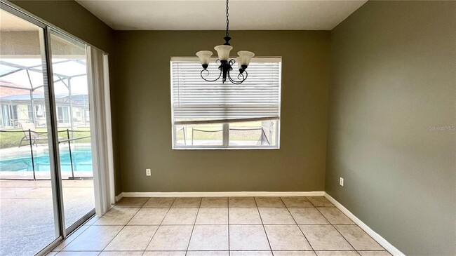 Building Photo - 338 Sand Ridge Dr