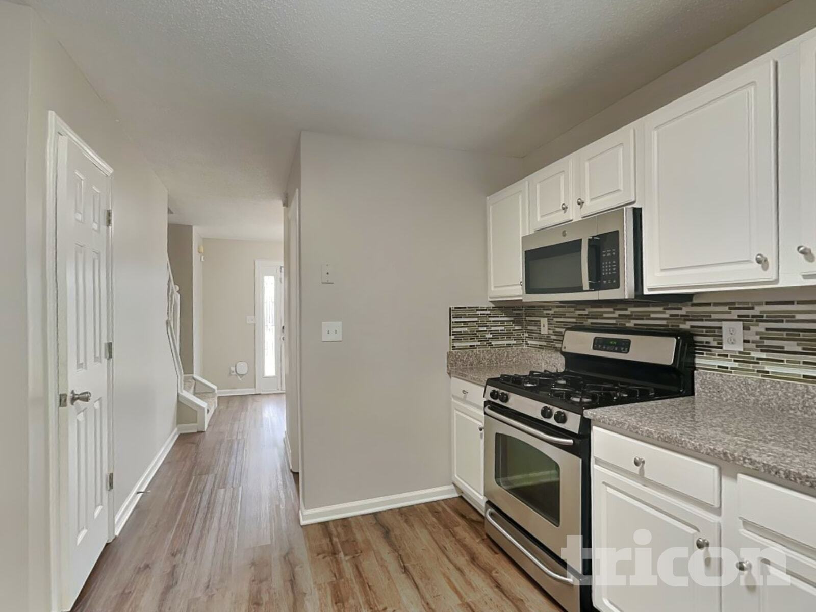 Building Photo - 589 Lakewater View Dr