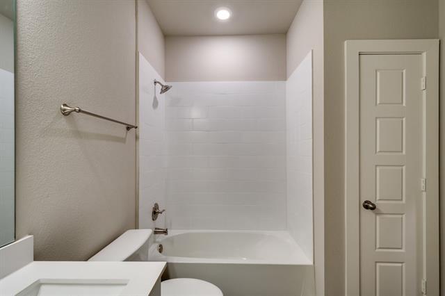 Building Photo - 606 Fallow Dr