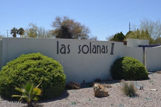 Building Photo - 961 Vía Terrado