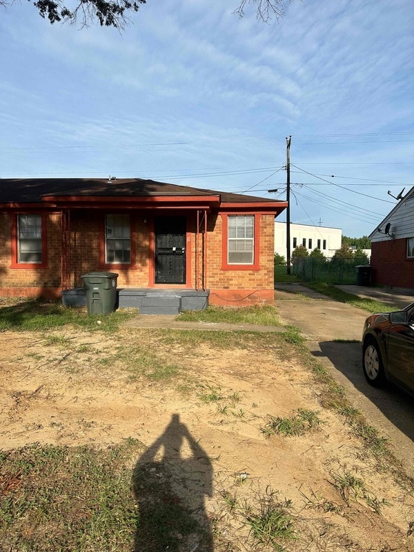 Primary Photo - 3625 Hillbrook Rd