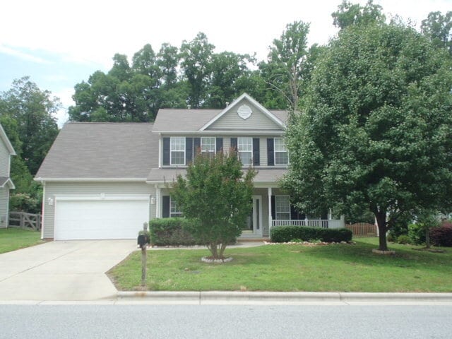 Building Photo - 4400 Chimney Springs Dr