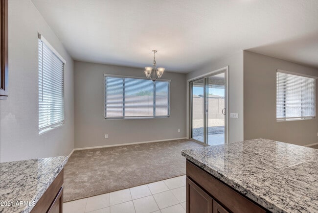 Building Photo - 8410 W Palmaire Ave