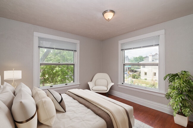 Building Photo - 1200 Josephine St