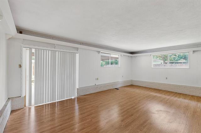 Building Photo - 2612 Ashley Dr