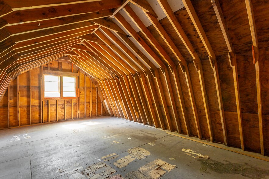 Building Photo - 218 Townsend Cir