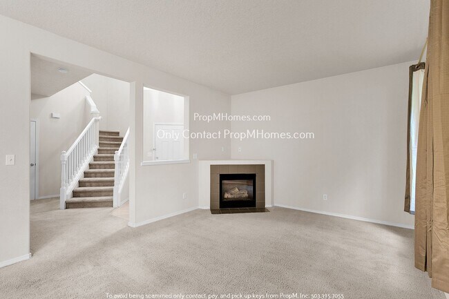 Building Photo - 16255 SW Whistling Swan Ln