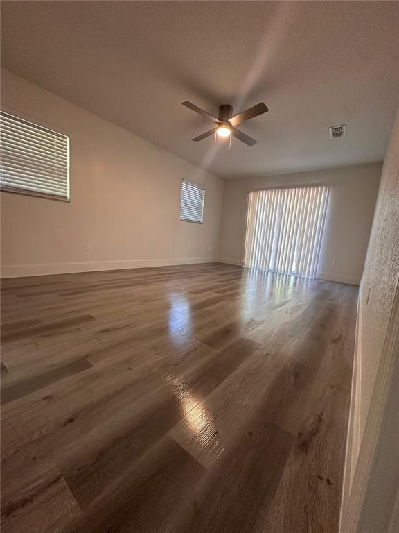 Building Photo - 40 Willow Run