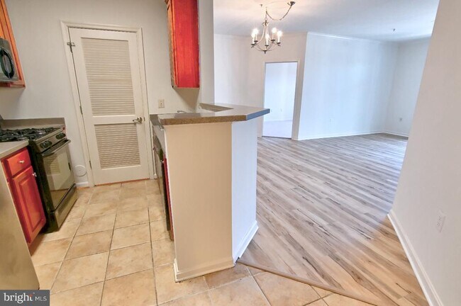 Building Photo - 21216 McFadden Square