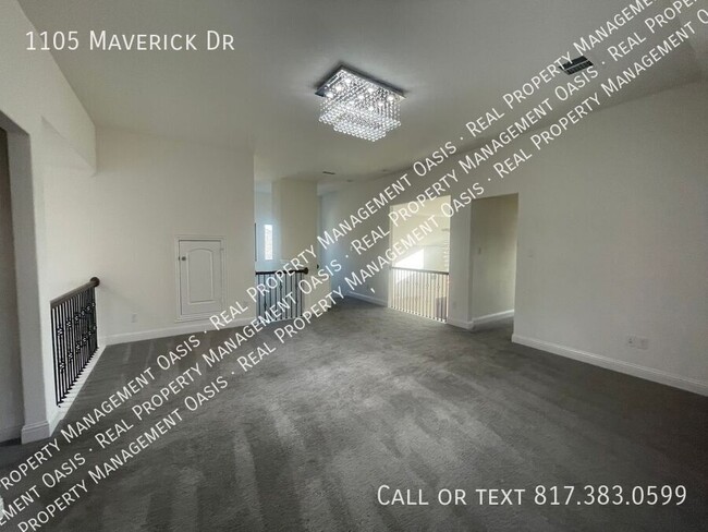 Building Photo - 1105 Maverick Dr
