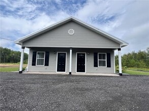 Building Photo - 1520 Swamp Rd