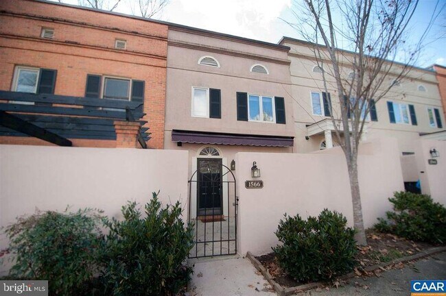 Primary Photo - 1566 Garden Ct
