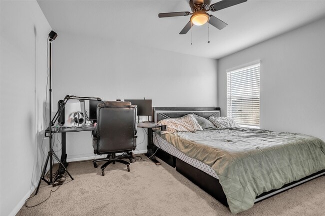 Building Photo - 27108 Kestrel Trl