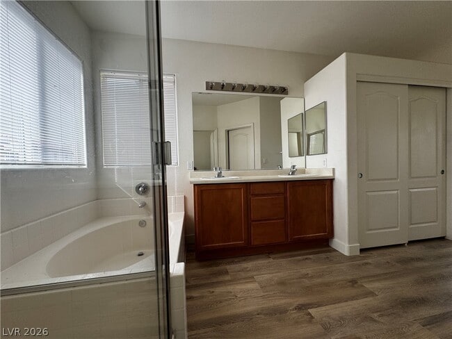 Building Photo - 8519 Peaceful Dreams St