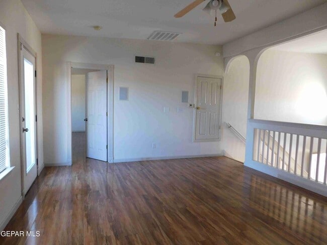 Building Photo - 12736 Tierra Sonora Dr