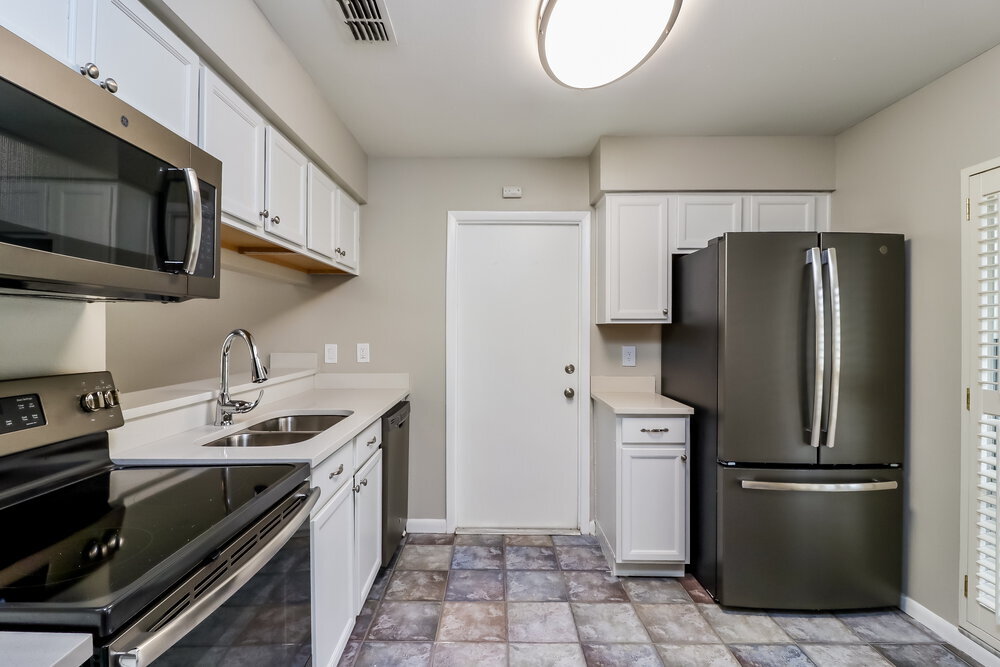 Building Photo - 1717 Cinnabar Ct