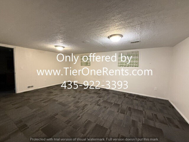 Building Photo - NO DEPOSIT option available for qualified renters