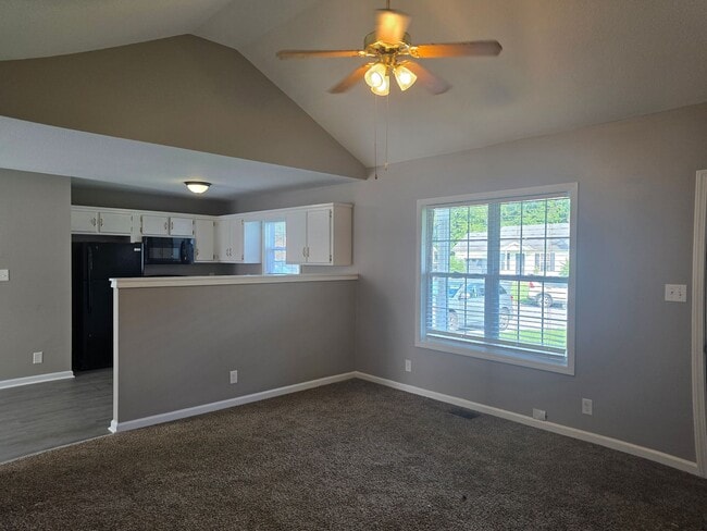 Building Photo - Charming 3-Bedroom Retreat at the End of t...