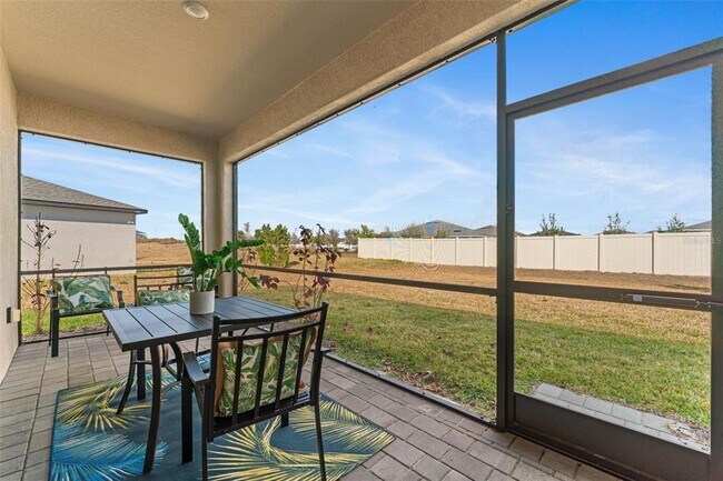 Building Photo - 1536 Saddlewood Cir