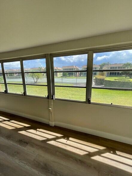 Building Photo - 1400 Pompei Ln