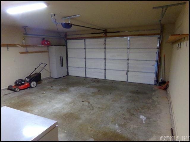 Building Photo - 909 Yarrow Dr