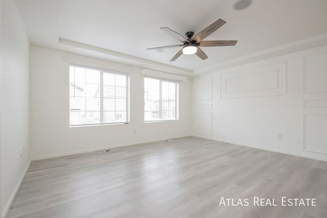 Building Photo - 5560 N Cathay Ct