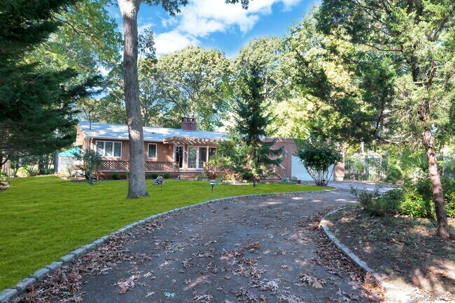 Building Photo - 1075 Inlet Ln