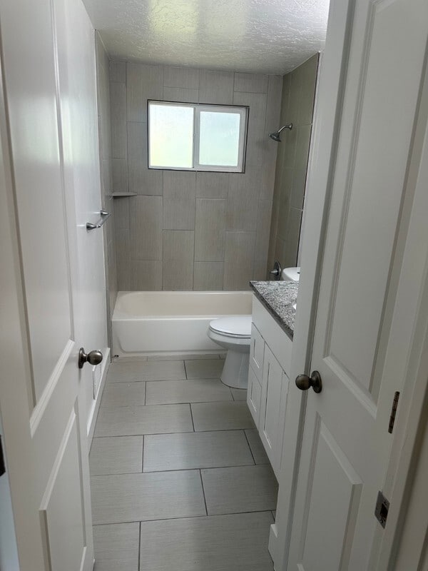 Building Photo - 10455 S Larkspur Cir