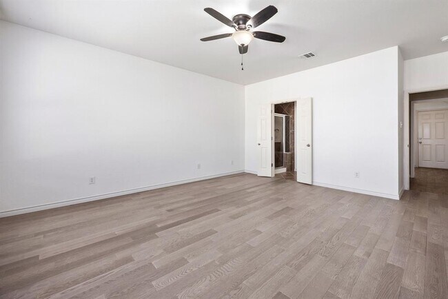 Building Photo - 2403 Beeleigh Ct