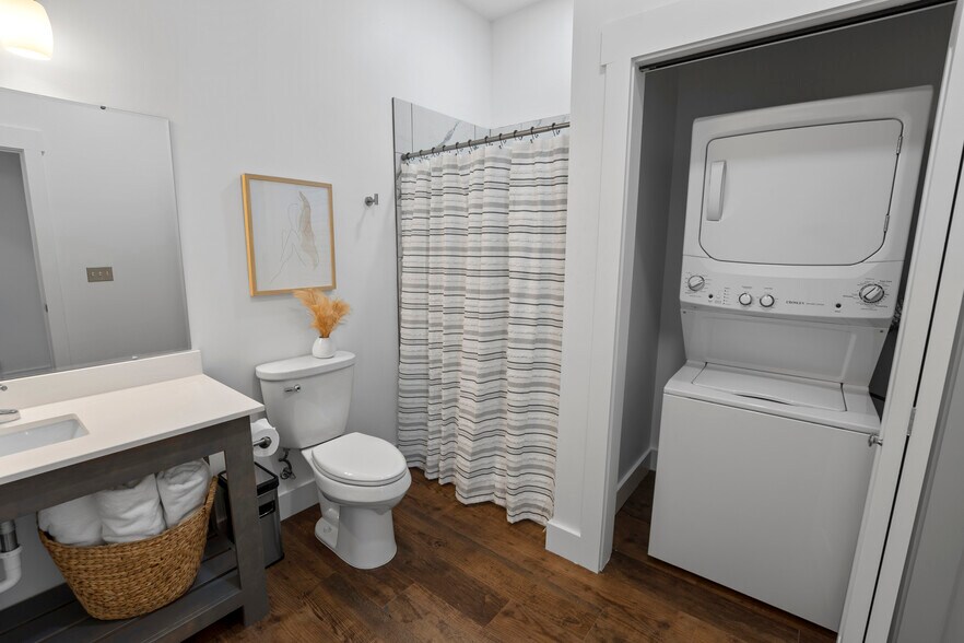 Bathroom/Washer/Dryer - Pics are of a model. Actual unit may vary slightly. - 133 W Main St