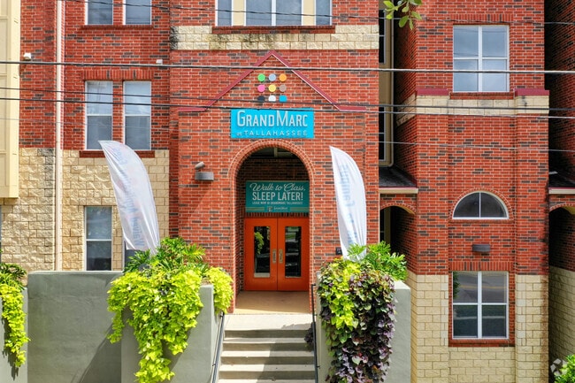 Building Photo - GrandMarc at Tallahassee