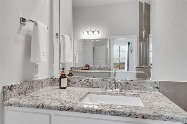 Building Photo - 1121 Marc Pl