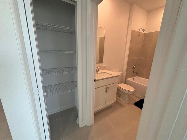 Building Photo - 6097 Meditation Dr