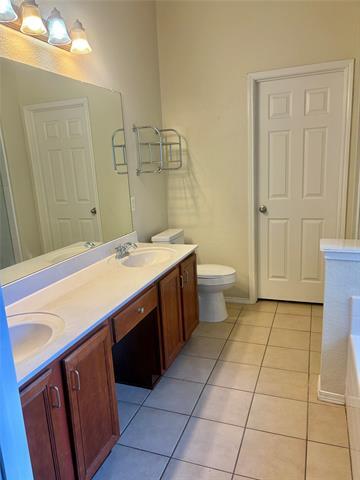 Building Photo - 9044 Golden Sunset Trail