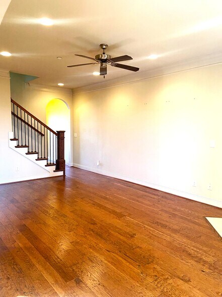 Building Photo - 4106 Eagle Ridge Ct