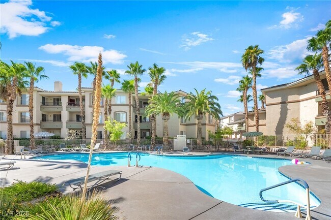 Building Photo - 7115 S Durango Dr