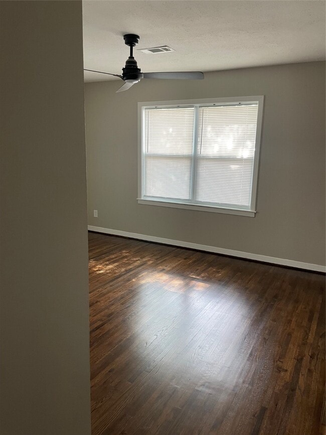 Building Photo - 1309 Orrel Dr