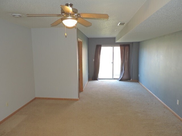 Building Photo - $1,600 | 3 Bedroom, 2 Bathroom Multi Floor Duplex | Pet Friendly* | Available for a August 1st, 2...