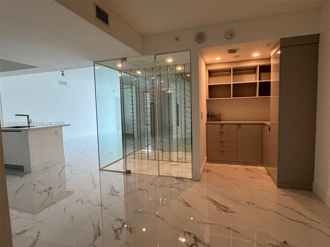 Building Photo - 330 Sunny Isles Blvd