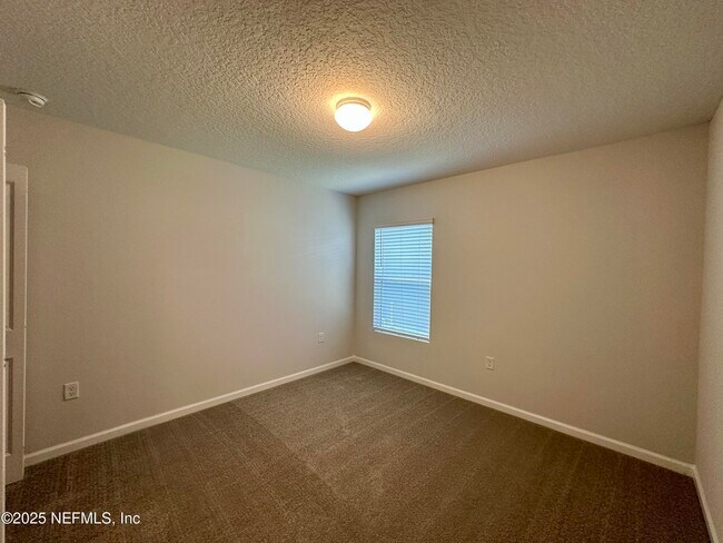 Building Photo - 1543 Liberty Tree Pl