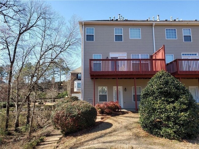 Building Photo - 11025 Brunson Dr