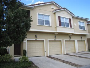 Building Photo - Spacious 3/2 Condo in the Gated Oakwater Community with Single Car Garage!