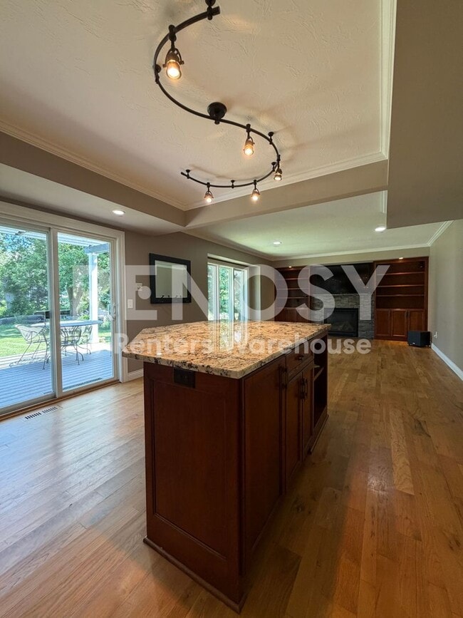 Building Photo - Available August 3rd 3 Bedroom 2.5 Bath Single Family Home in Prior Lake