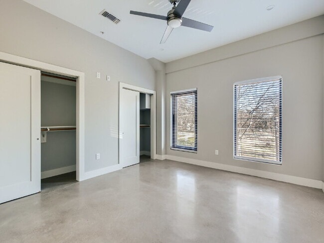 Building Photo - 3523 Gonzales St