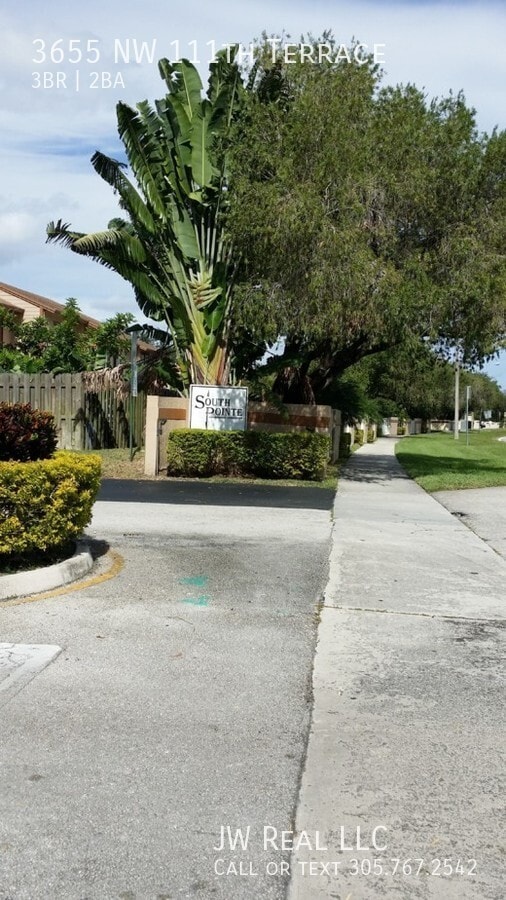 Building Photo - 3655 NW 111th Terrace