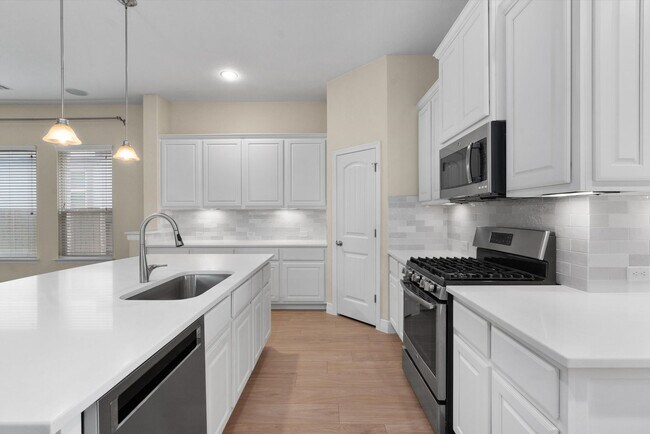 Primary Photo - 4-Bedroom Home in Rancho Sienna for Rent
