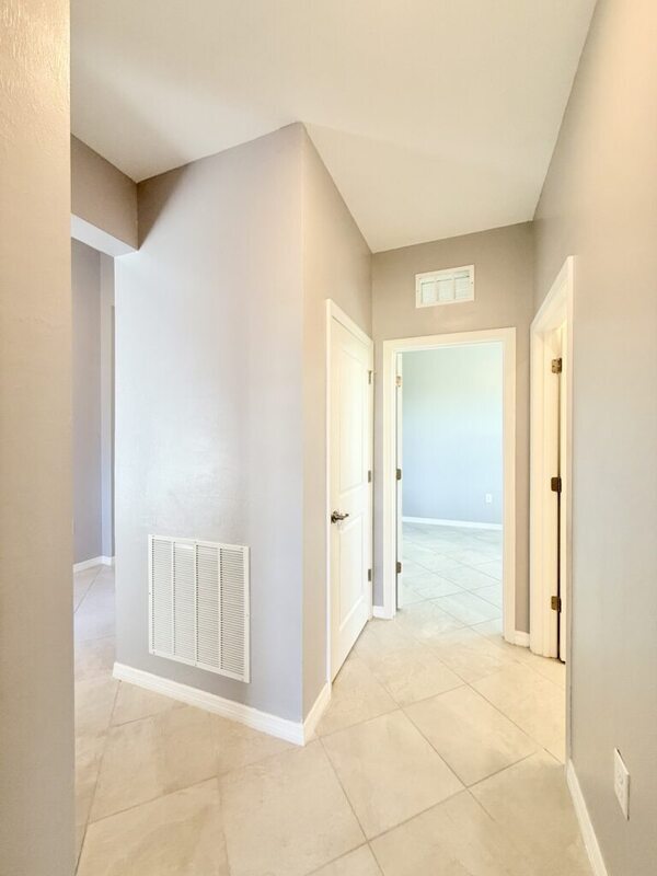 Building Photo - 16304 Quesa Dr