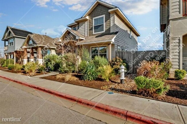 Building Photo - 4611 Graceful Ln