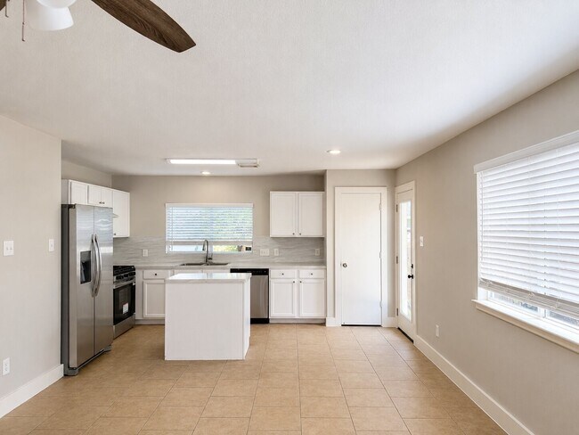Building Photo - 1210 Verde Trails Dr